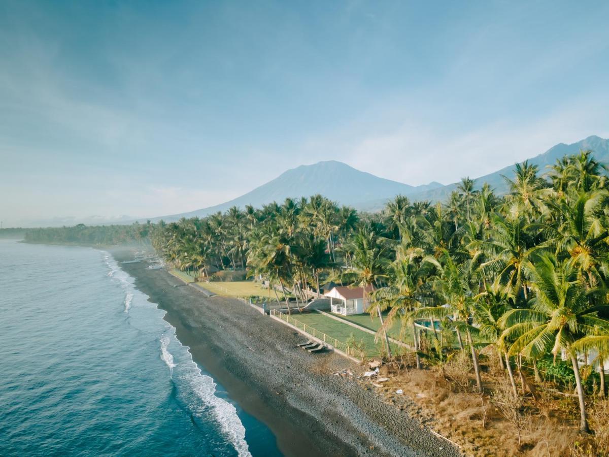 Senang Resort Tianyar Ngoại thất bức ảnh