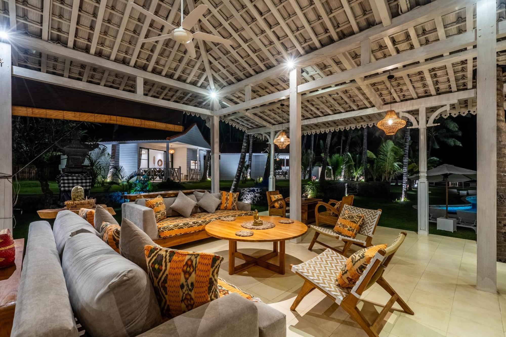 Senang Resort Tianyar Ngoại thất bức ảnh