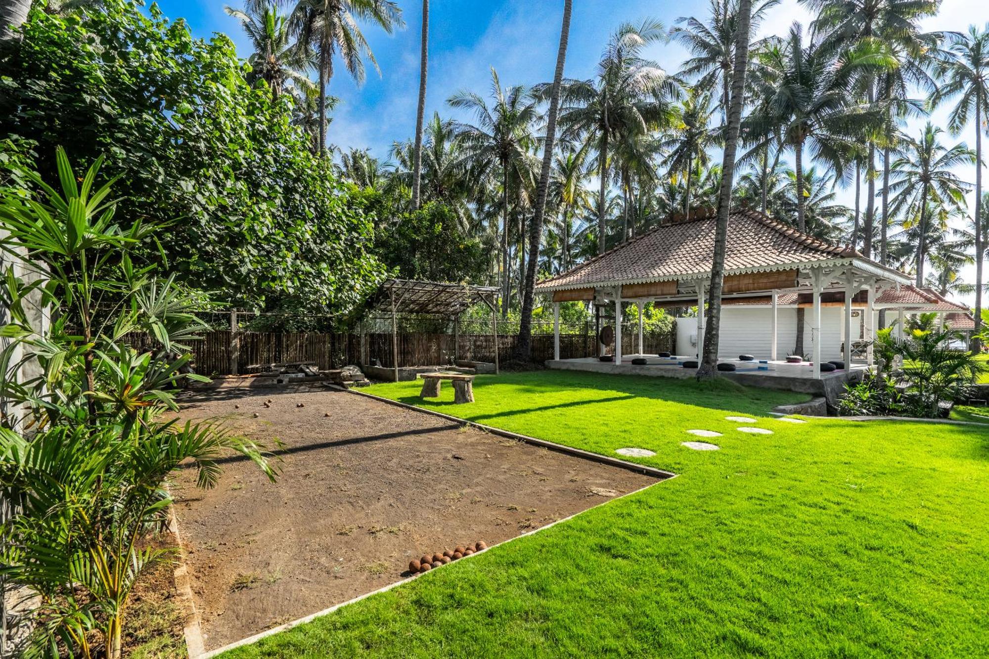 Senang Resort Tianyar Ngoại thất bức ảnh