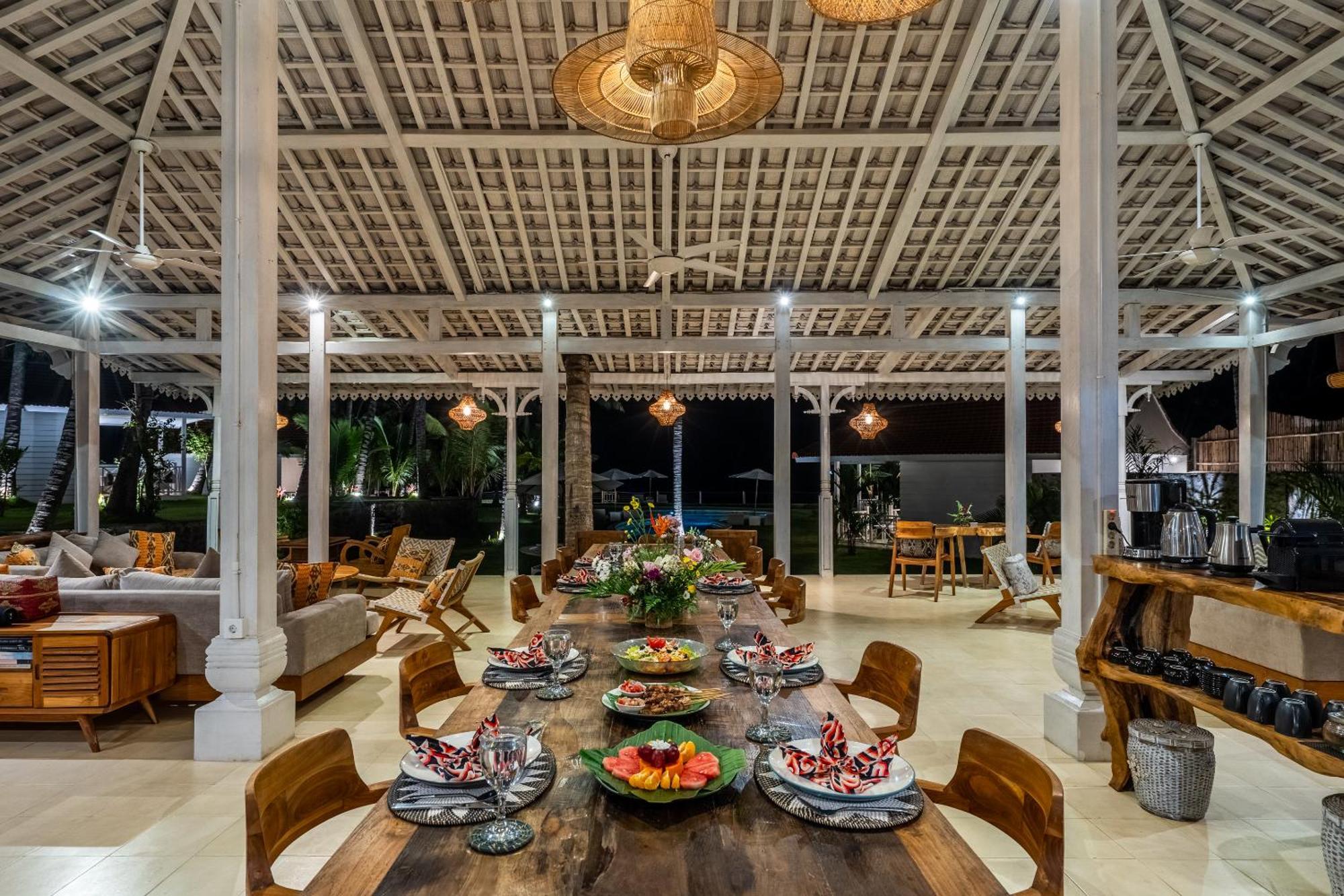 Senang Resort Tianyar Ngoại thất bức ảnh